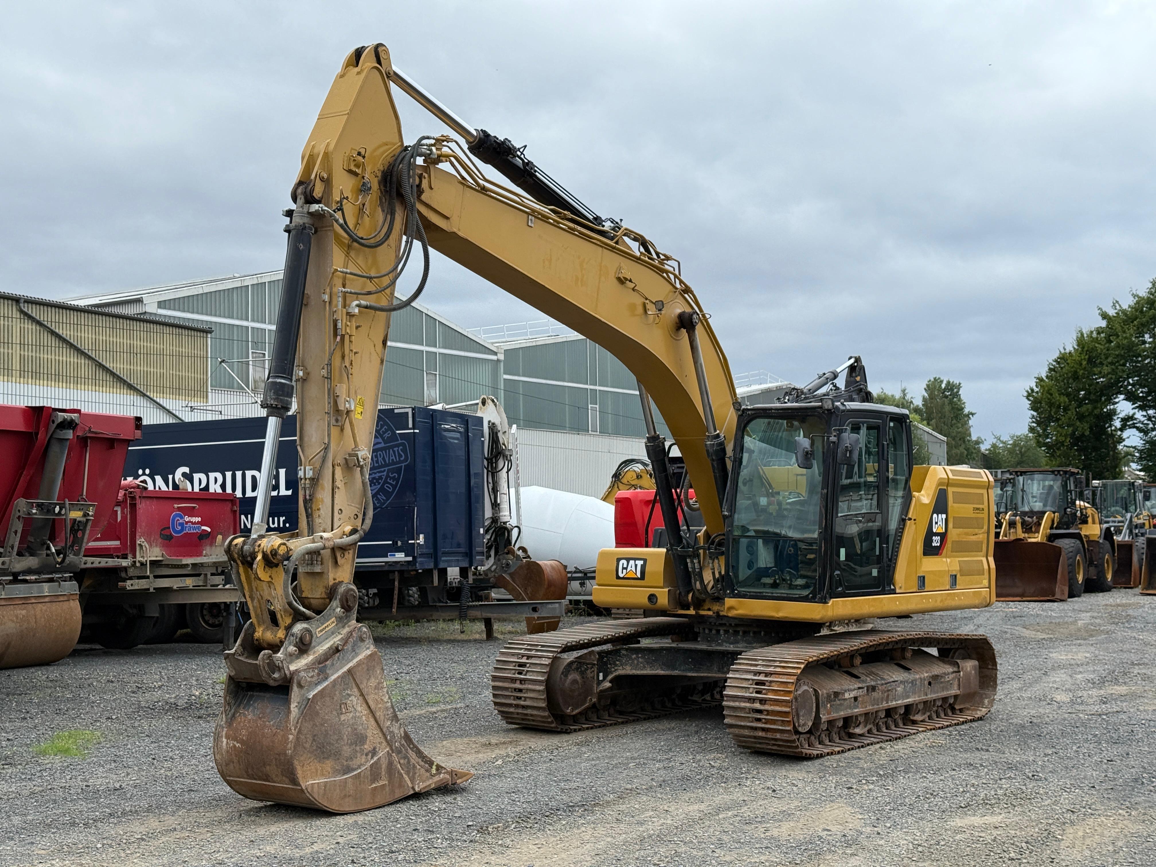 CAT 323-07A|KOPARKA GĄSIENNICOWA